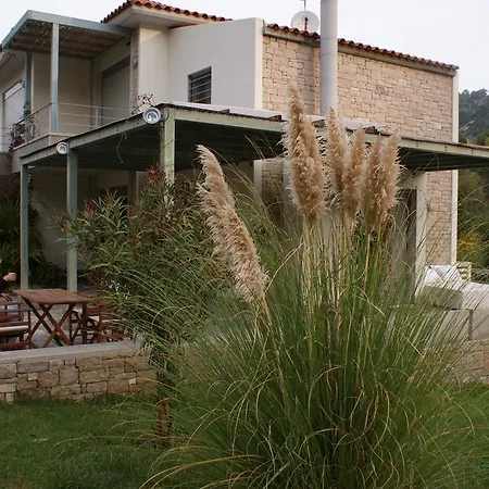 Spathies Maris بيت للعطل